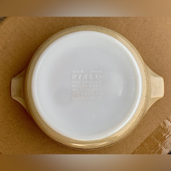 Brand New Old Stock Corning Pyrex HOMESTEAD 500ml Casserole Dish - Picture 10 of 16